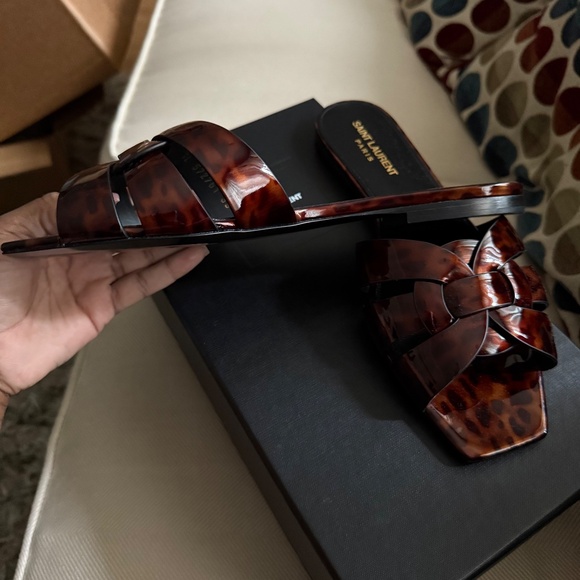 Saint Laurent Tribute Sandals - Picture 5 of 7